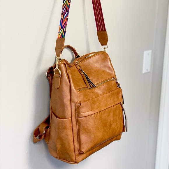 Brand NEW Camden Convertible Backpack in Camel 🧡 - Picture 14 of 16
